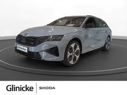 Grau Neu 2025 Skoda Octavia RS Kombi | 44.890 € (Fairer Preis)