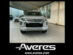 Titanweiss Gebraucht 2022 Mitsubishi L200 Select Abholung | 35.900 € (Fairer Preis)