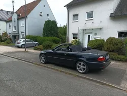 Blau Gebraucht 2004 BMW 318 Cabriolet Cabrio | 6.500 €