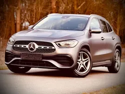 Mercedes GLA200