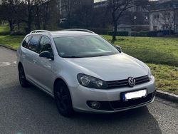 Grau Gebraucht 2011 VW Golf VI Style Kleinwagen | 2.900 € (Guter Preis)