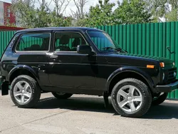 Schwarz Neu 2025 Lada niva SUV | 22.990 €