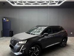 Grau Gebraucht 2020 Peugeot 2008 Allure SUV | 15.900 € (Etwas zu teuer)