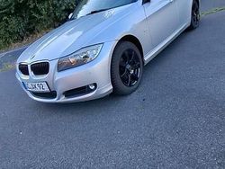Silber Gebraucht 2011 BMW 320 Kombi | 6.800 € (Fairer Preis)