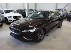 Maple brown / metallic Gebraucht 2019 Volvo V60 Inscription Kombi | 23.700 € (Teuer)