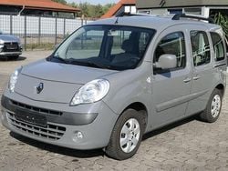 Grau Gebraucht 2012 Renault Kangoo Happy Family Van / Kleinbus | 3.990 € (Fairer Preis)