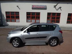 Silber Gebraucht 2007 Toyota RAV4 Sol SUV | 7.900 € (Etwas zu teuer)