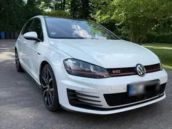 Weiß Gebraucht 2016 VW Golf VII GTI Limousine | 19.400 € (Fairer Preis)