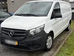 Weiß Gebraucht 2017 Mercedes Vito Van / Kleinbus | 8.900 €