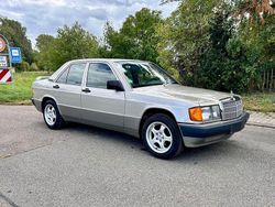 Silber Gebraucht 1990 Mercedes 190 Limousine | 3.950 €