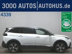 Weiß Gebraucht 2020 Peugeot 5008 Allure Van / Kleinbus | 23.980 € (Fairer Preis)