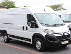 Weiß Gebraucht 2024 Citroën Jumper Van / Kleinbus | 23.798 € (Guter Preis)