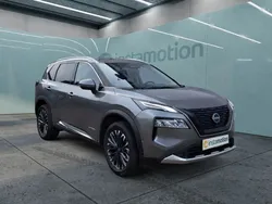 Grau Gebraucht 2022 Nissan X-Trail Tekna SUV | 46.790 € (Teuer)