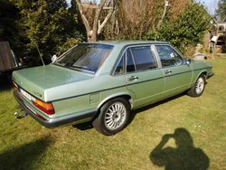 Grün Gebraucht 1979 Audi 100 Limousine | 14.999 €