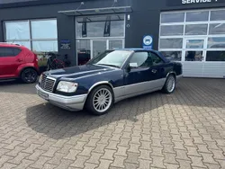 Blau Gebraucht 1996 Mercedes E200 Sportline Cabrio | 22.900 €