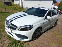 Weiß Gebraucht 2017 Mercedes A180 AMG line Limousine | 13.999 € (Fairer Preis)