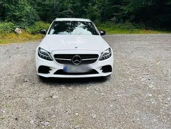 Weiß Gebraucht 2019 Mercedes C300 AMG line Kombi | 25.850 € (Fairer Preis)