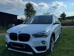 Weiß Gebraucht 2017 BMW X1 Sport Line SUV | 21.999 € (Teuer)
