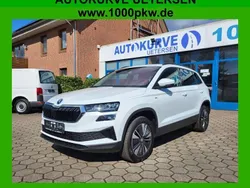 Weiß Gebraucht 2023 Skoda Karoq SUV | 20.900 € (Guter Preis)