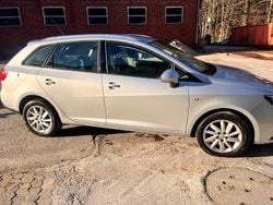 Silber Gebraucht 2013 Seat Ibiza ST Kombi | 2.800 € (Superpreis)