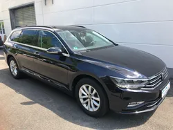 Deep black perleffekt Gebraucht 2021 VW Passat Business Kombi | 24.985 € (Fairer Preis)
