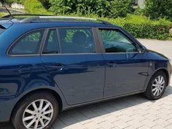Blau Gebraucht 2013 Skoda Fabia GreenLine Kleinwagen | 4.300 € (Fairer Preis)