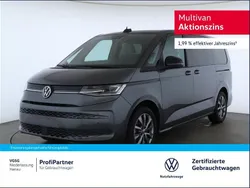 Grau Gebraucht 2024 VW Multivan Life Van / Kleinbus | 59.990 € (Teuer)