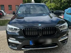 Schwarz Gebraucht 2019 BMW X3 Luxury Line SUV | 29.900 € (Fairer Preis)