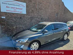 Grau Gebraucht 2018 Ford Focus Cool & Connect Limousine | 12.490 € (Fairer Preis)