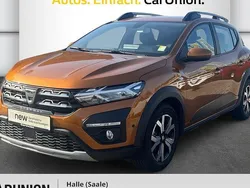 Orange Gebraucht 2021 Dacia Sandero Comfort Kleinwagen | 13.995 € (Guter Preis)