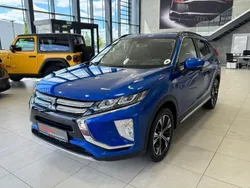 Blau Gebraucht 2020 Mitsubishi Eclipse Cross Active SUV | 14.890 €