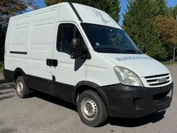 Weiß Gebraucht 2008 Iveco Daily Van / Kleinbus | 3.400 €