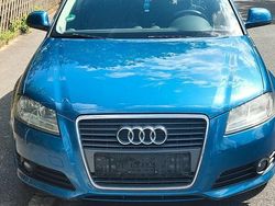 Blau Gebraucht 2009 Audi A3 Ambiente Limousine | 4.900 € (Fairer Preis)