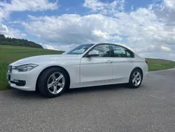 Weiß Gebraucht 2014 BMW 320 Efficient Dynamics Limousine | 15.900 € (Fairer Preis)