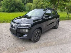 Schwarz Gebraucht 2023 Dacia Spring Essentiel Kleinwagen | 11.990 € (Fairer Preis)