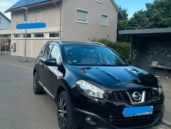 Schwarz Gebraucht 2012 Nissan Qashqai +2 Tekna SUV | 8.200 € (Fairer Preis)