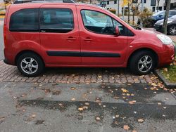 Rot Gebraucht 2009 Citroën Berlingo Van / Kleinbus | 4.250 € (Fairer Preis)