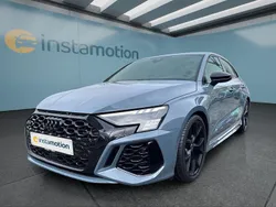 Grau Gebraucht 2024 Audi RS3 Sportback Kleinwagen | 60.199 € (Fairer Preis)
