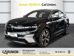 Black pearlschwarz metallic, Gebraucht 2024 Renault Mégane Iconic Limousine | 36.995 € (Etwas zu teuer)