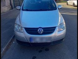 Grau Gebraucht 2010 VW Fox Kleinwagen | 950 € (Guter Preis)