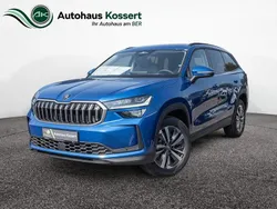 Raceblau Neu 2025 Skoda Kodiaq Selection SUV | 53.542 € (Etwas zu teuer)