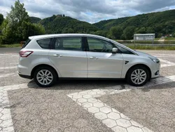 Silber Gebraucht 2018 Ford S-MAX Titanium Van / Kleinbus | 5.990 € (Guter Preis)