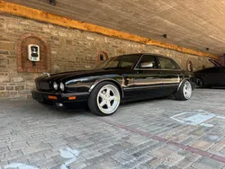 Schwarz Gebraucht 1996 Jaguar X300 Limousine | 15.000 €