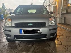 Gebraucht 2005 Ford Fusion Ambiente Limousine | 1.690 € (Guter Preis)