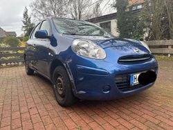 Blau Gebraucht 2013 Nissan Micra Kleinwagen | 2.900 € (Guter Preis)