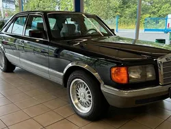 Blau Gebraucht 1984 Mercedes 380 Limousine | 19.999 €
