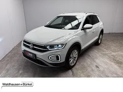 Pure white Gebraucht 2024 VW T-Roc Style SUV | 28.500 € (Fairer Preis)