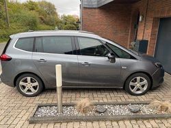 Grau Gebraucht 2019 Opel Zafira Life S Van | 9.250 €
