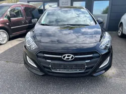 Schwarz Gebraucht 2015 Hyundai i30 Kombi | 5.000 € (Guter Preis)