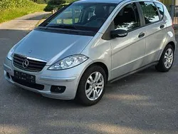 Grau Gebraucht 2008 Mercedes A150 Elegance Limousine | 2.650 € (Teuer)